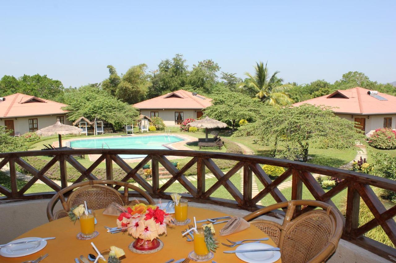 טיסמהרמה Hibiscus Garden Hotel מראה חיצוני תמונה